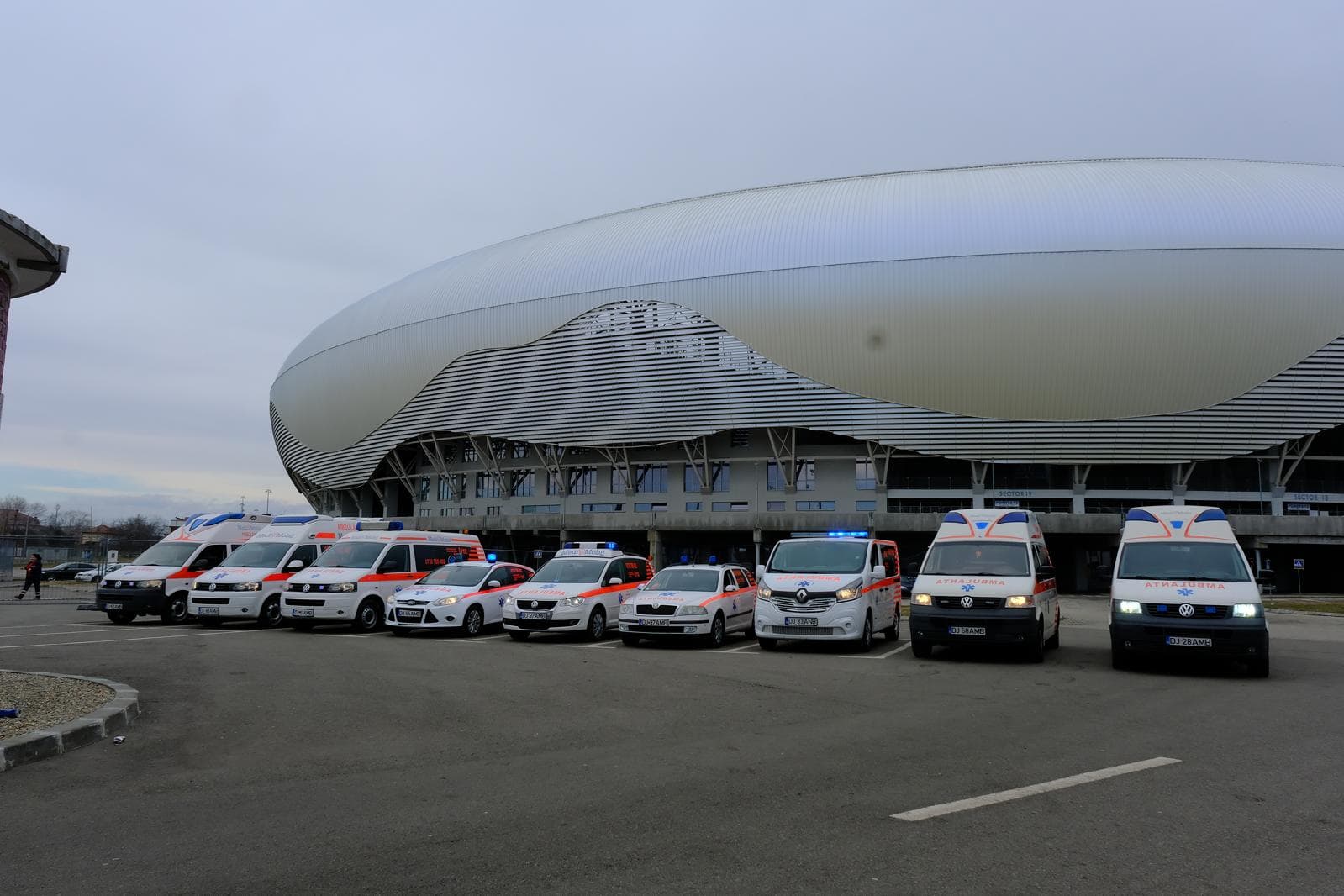 Transport medical asistat